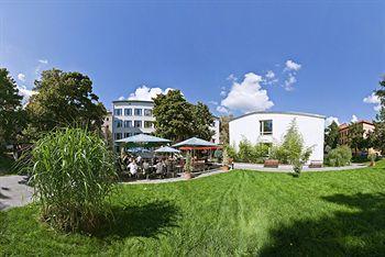 Schule 3* Berlin
