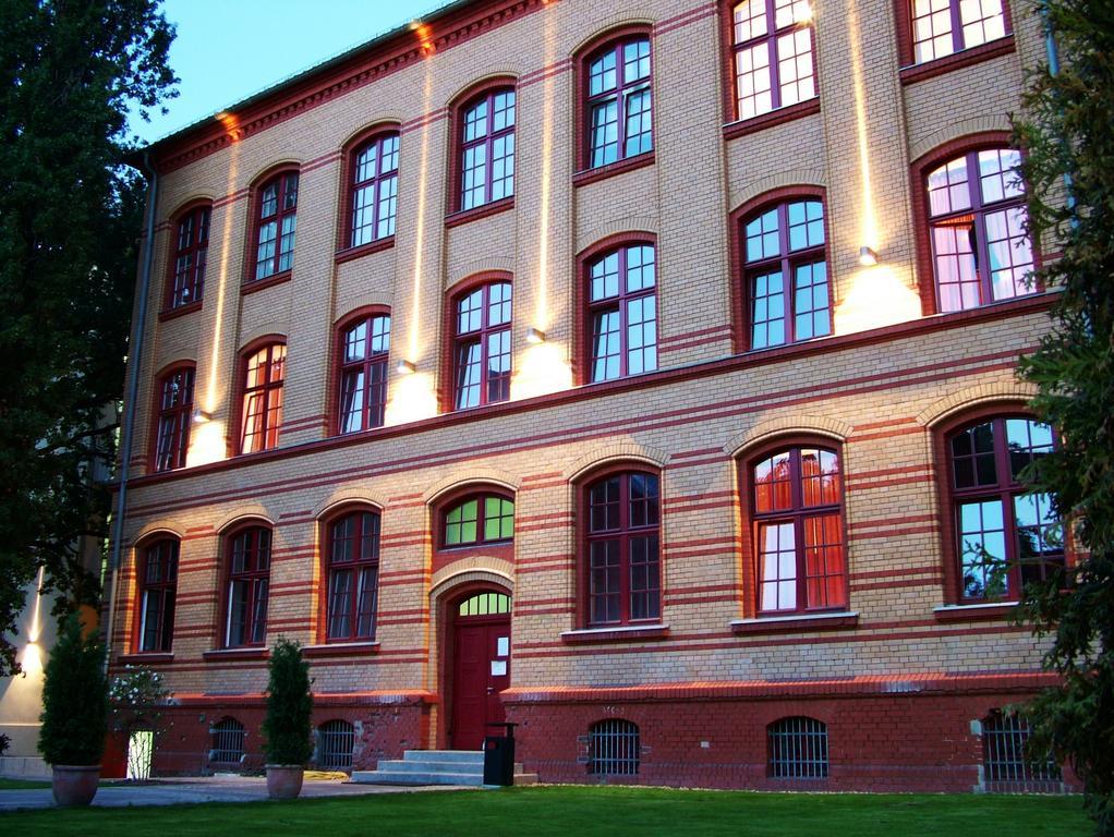 Schule Hotel 3*